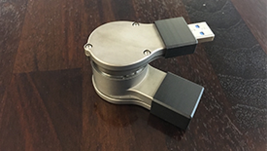 Connexion opto-électronique à très haut débit